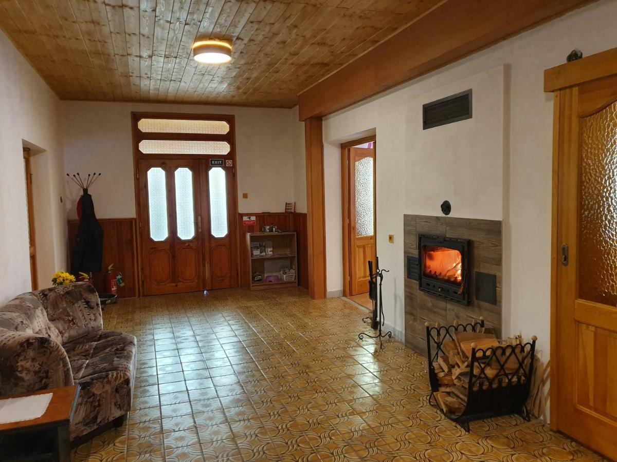RS BERNOV Zátiší Nejdek Exterior foto